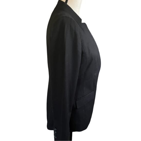 TALBOTS TAILORED ONE BUTTON BLAZER VIRGIN WOOL  SIZE 8P - Picture 4 of 7
